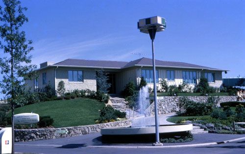 World's Fair House photograph