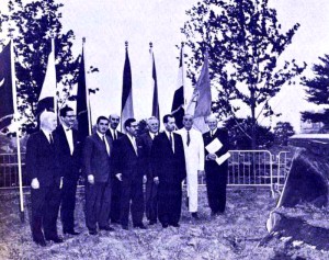 Dignitaries at Groundbreaking